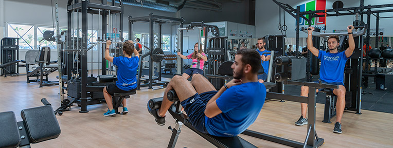 Entrenamientos dirigidos en sala a microgrupos