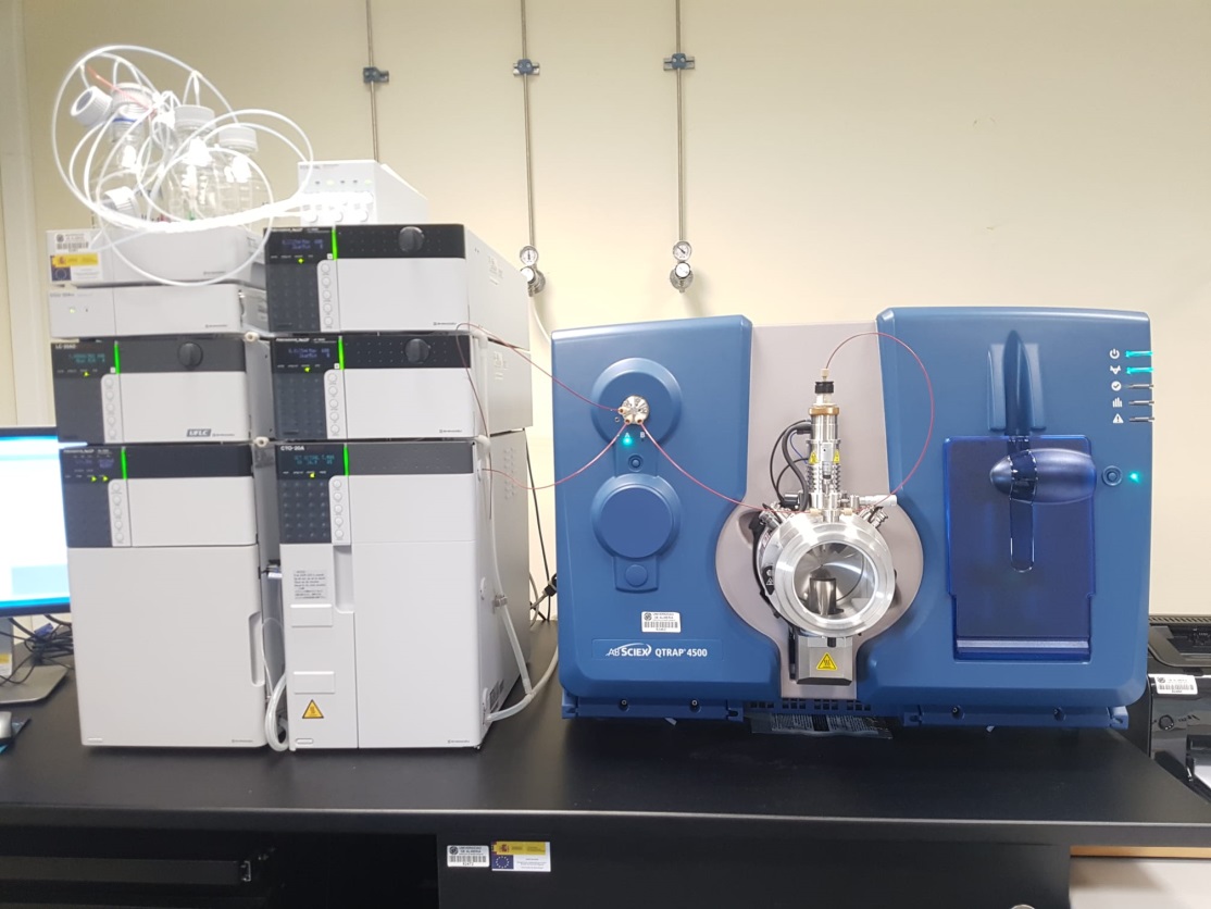 Servicio Espectrometría de Masas-LC-2.jpg