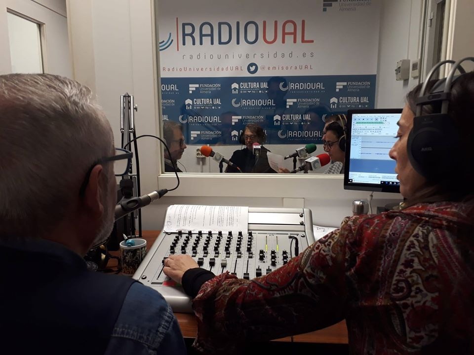 Inclúyete Radio