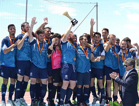 Equipo de fútbol UAL