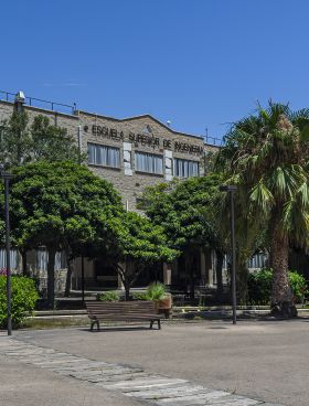 Escuela Superior de Ingeniería