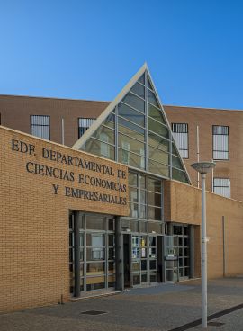 Edificio Departamental de Ciencias Económicas y Empresariales